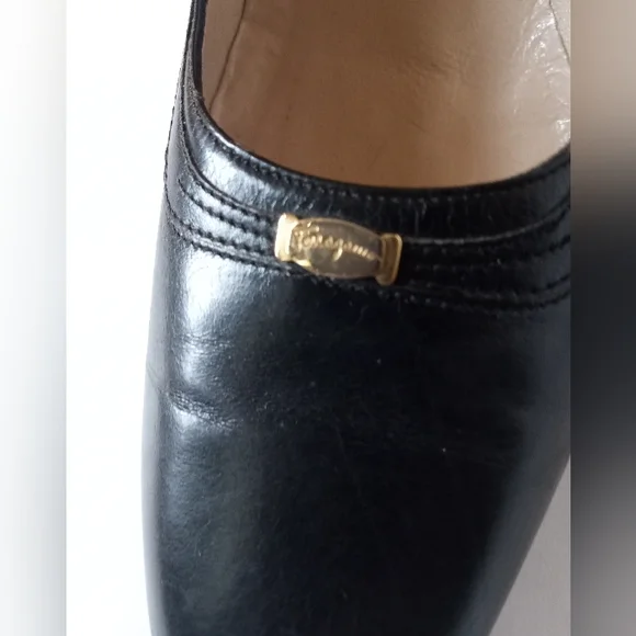 ∆-Salvatore Ferragamo Saks Fifth Ave Black Leather 1970s Pumps Vintage Size:8AAA - Picture 2 of 8